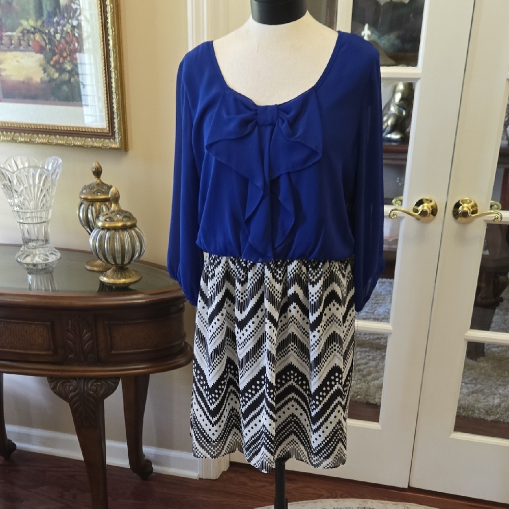 A. Byer Dress Royal Blue Bodice W/bow Black White Geometric Print Skirt XL NEW